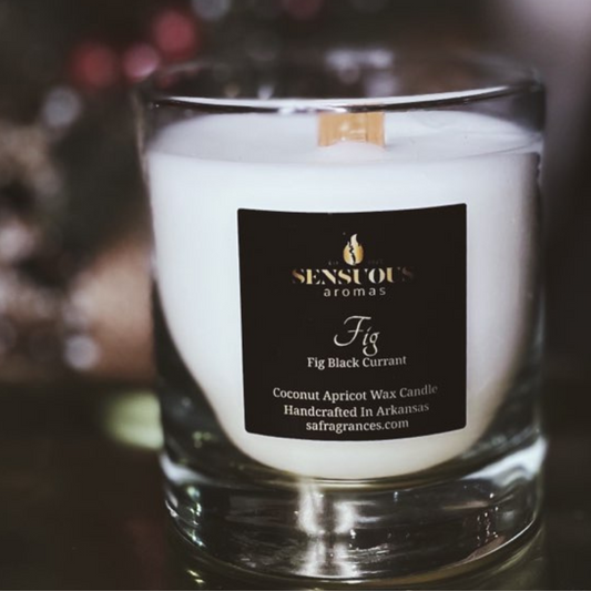 Luxury Handcrafted Candles made with natural plant-based ingredients free of toxins. 