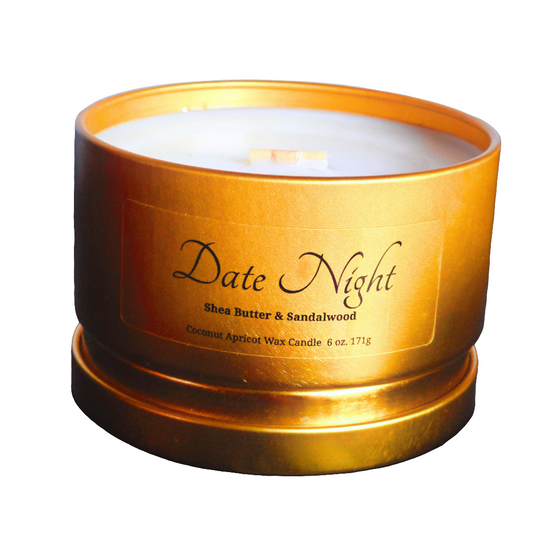 Romantic travel candle  coconut cream, vanilla & sandalwood in coconut apricot wax in gold metal tin