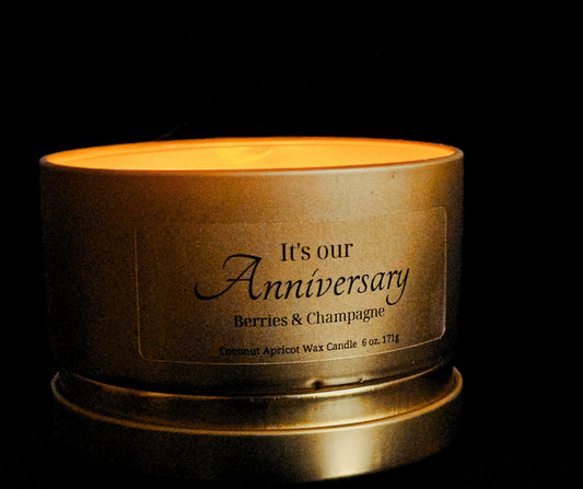 IT'S OUR ANNIVERSARY LUXURY CANDLE