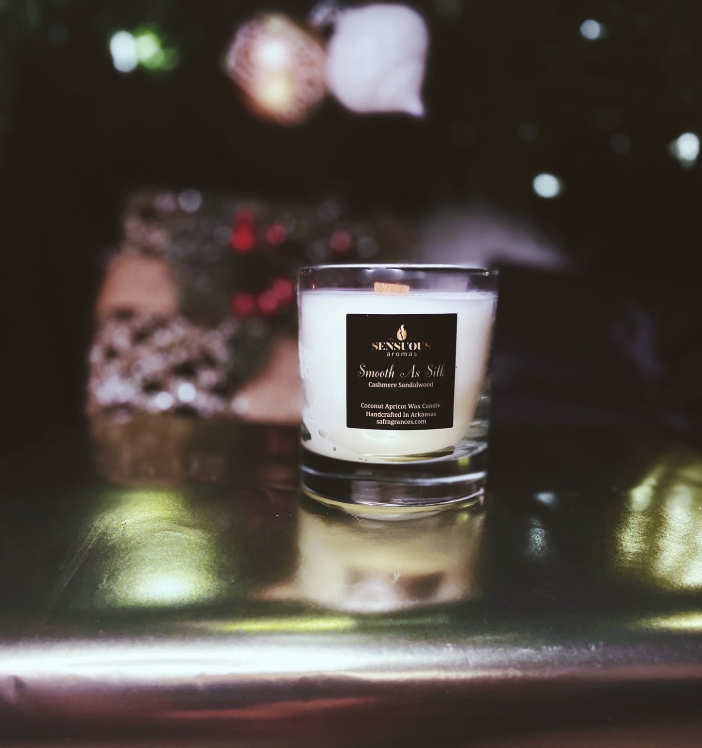 Cashmere scented candle to add warmth on long winter nights